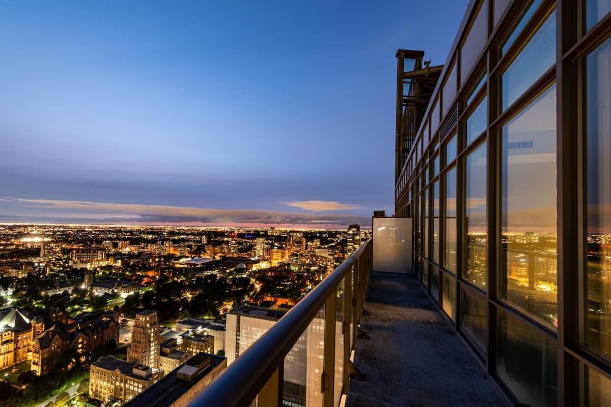Great View High Rise In Central Toronto Luaran gambar